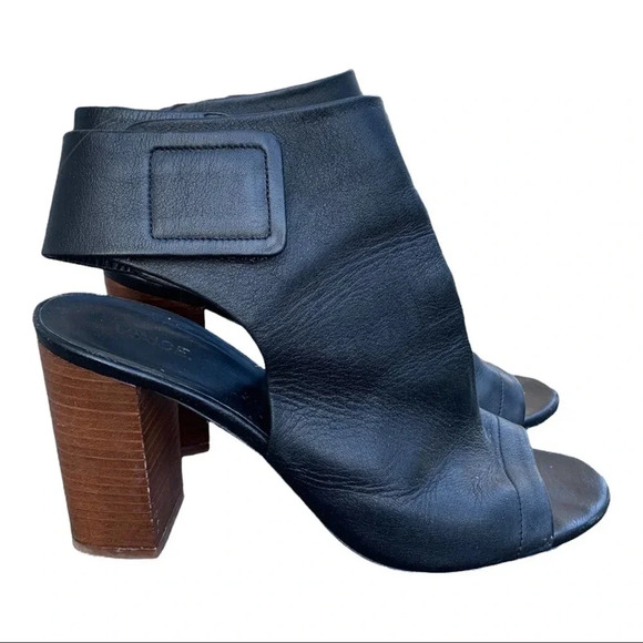 Vince black leather heel open toe boot size 9 - Picture 1 of 8